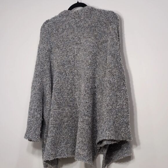 Wishlist | Minimalist Gray Speckled Knitted Cardigan Sweater Size M/L - Picture 2 of 11